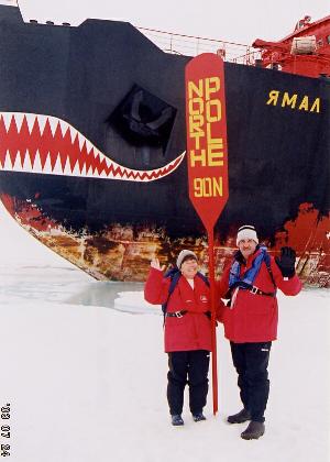 cog_gil_northpole.jpg